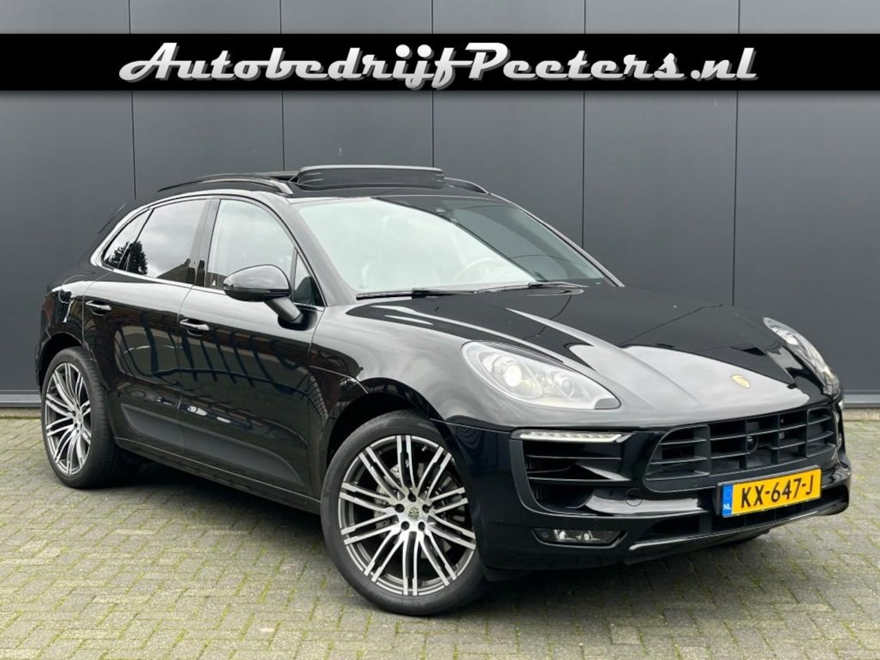 Porsche Macan - 3.0 S 340pk P-dak Burmester ACC Sportuitlaat Camera Carbon - AutoWereld.nl