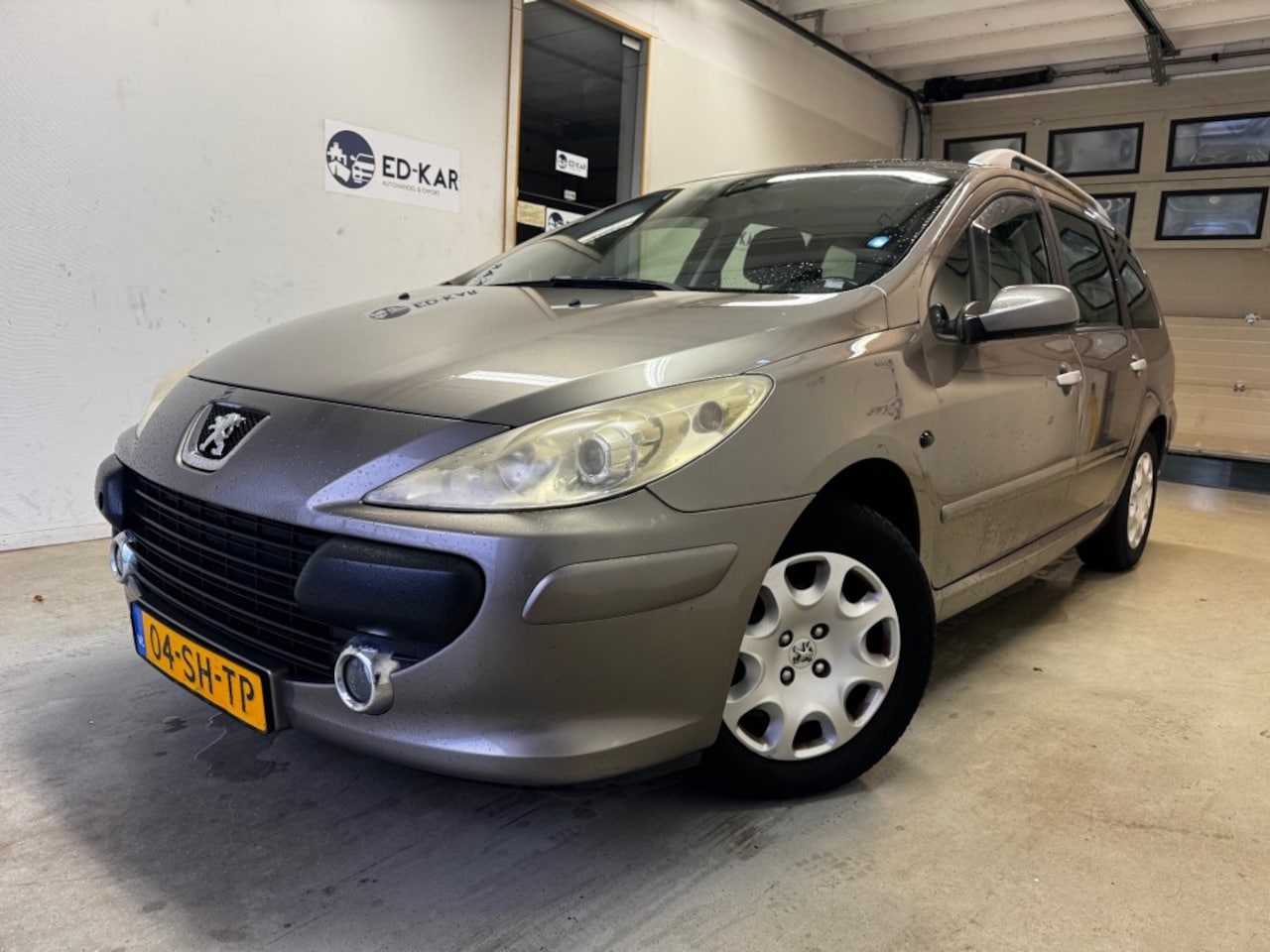 Peugeot 307 - SW 1.6-16V CLIMA PANO RIJDT GOED NAP 7 PERS. - AutoWereld.nl