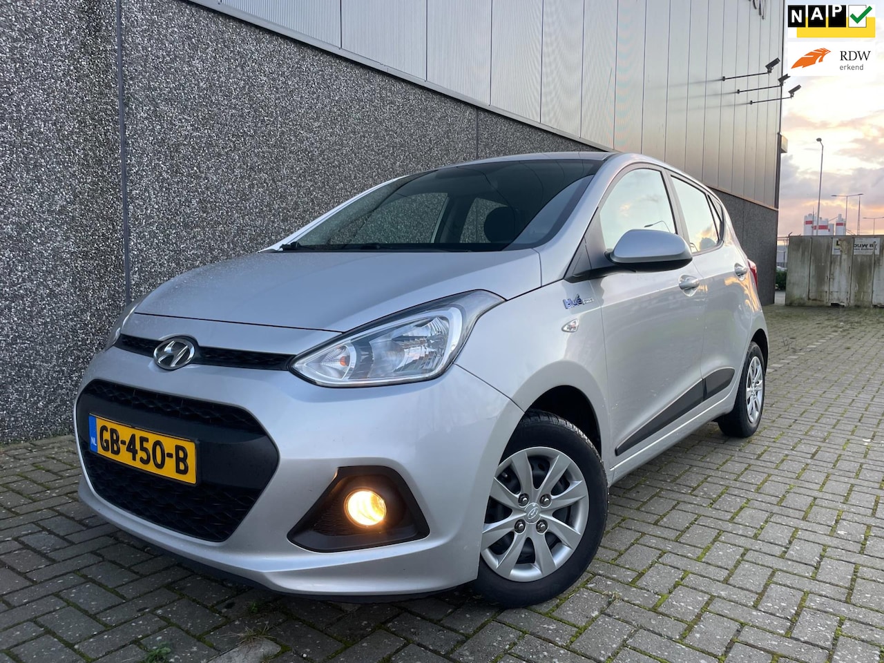 Hyundai i10 - 1.0i i-Motion Comfort/Nieuwe APK en beurt! - AutoWereld.nl