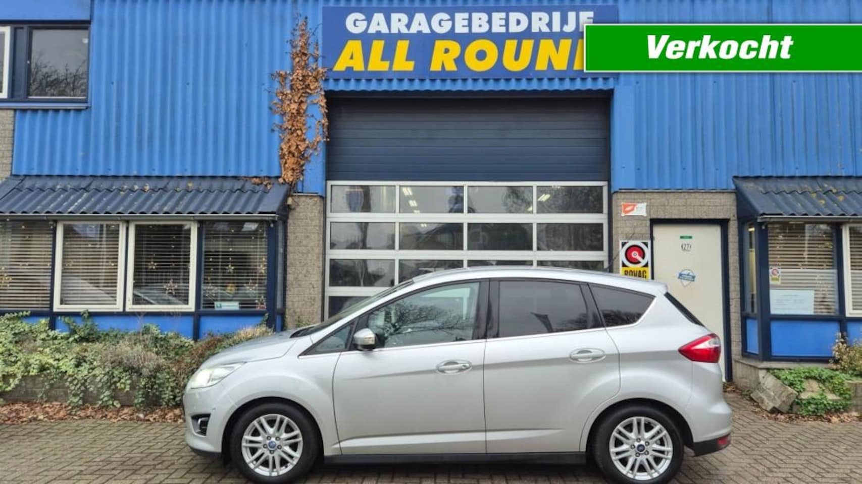 Ford C-Max - 1.0 Titanium cruise control ecc stoelverw trekhaak navi camera - AutoWereld.nl