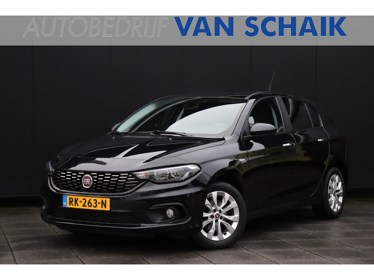 Fiat Tipo - 1.4 T-Jet 16v 120 pk Business | TREKHAAK | APPLE CAR-PLAY | ELEK. RAMEN | AIRCO | LMV - AutoWereld.nl