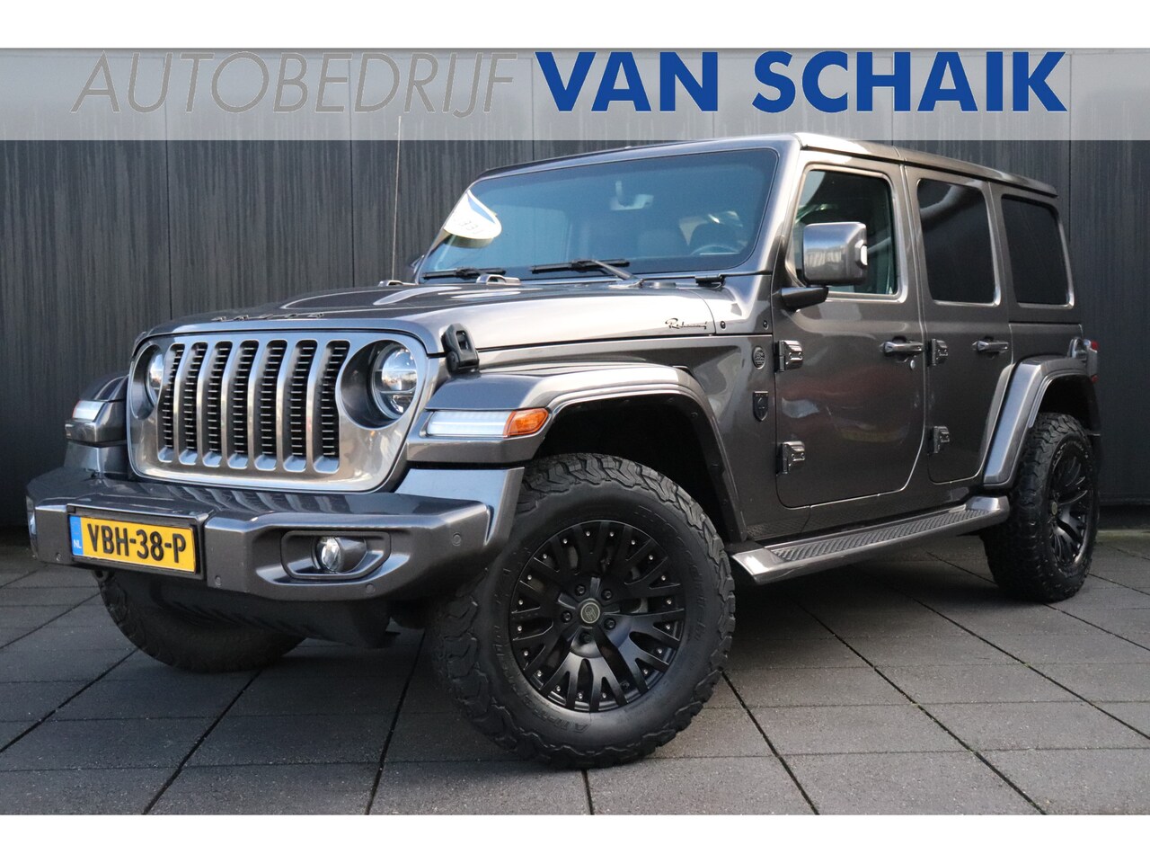 Jeep Wrangler - 2.0T BRUTE RICHMOND | GRIJS KENTEKEN | LEDER | HARD-TOP | NAVI | LED | PDC | - AutoWereld.nl