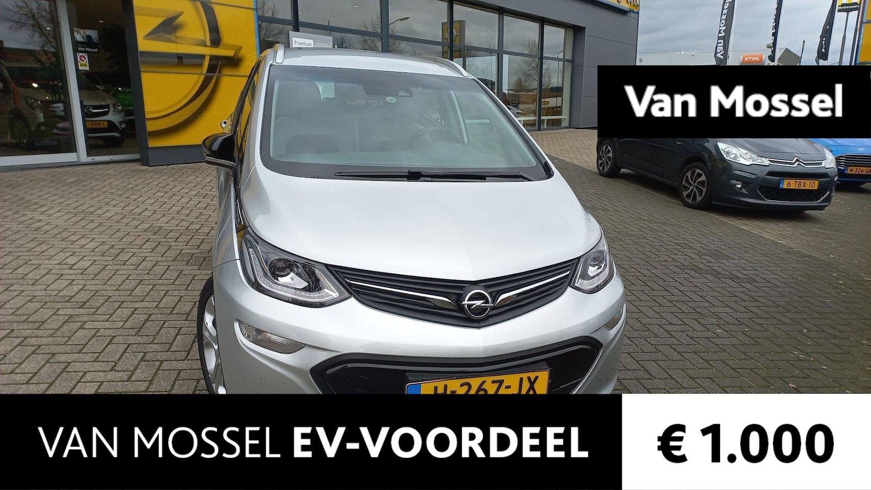 Opel Ampera-e - Business executive 60 kWh 16.000 KM | 2000 euro subsidie , laatste kans - AutoWereld.nl