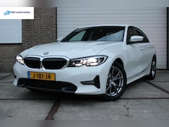 BMW 3-serie - 318i Sportline Shadow/Panoramadak/Ambianceverlichting