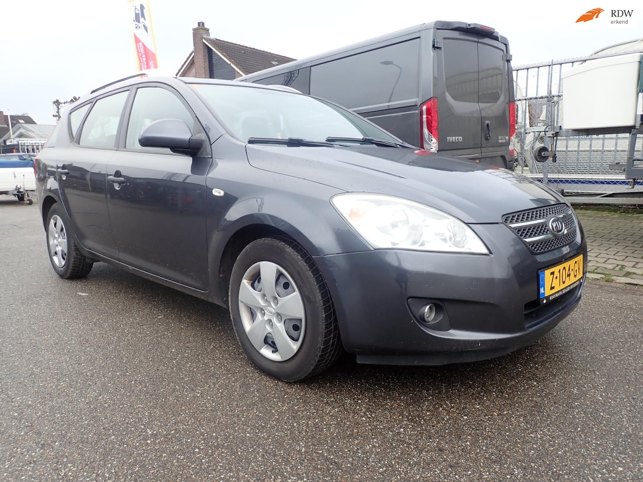 Kia Cee'd Sporty Wagon - lage KM stand bj 2009 1.4 X-pect - AutoWereld.nl