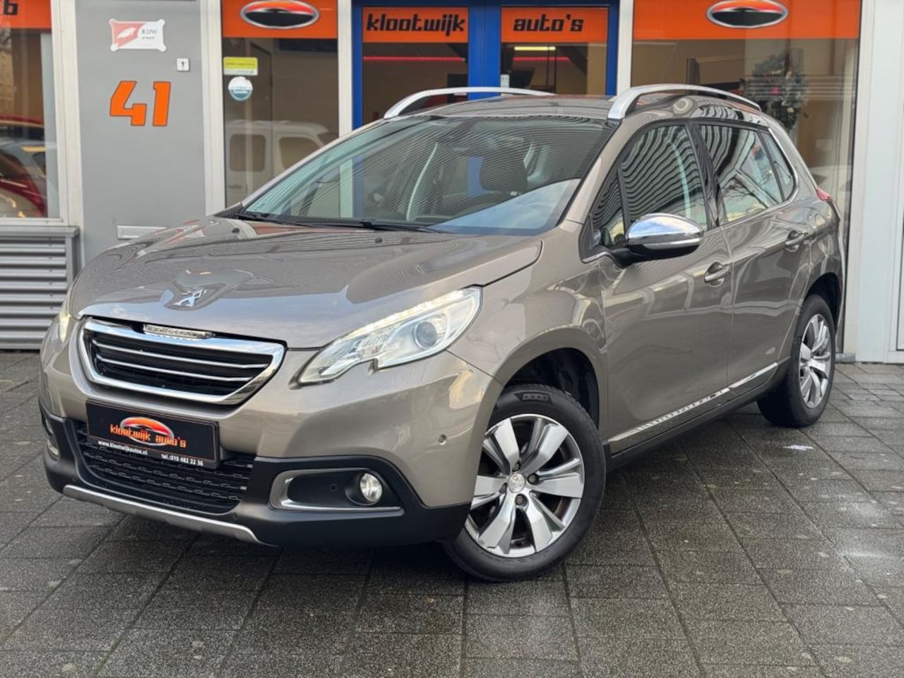 Peugeot 2008 - 1.2 VTi Allure Navigatie Cruise LM JBL Dealer Onderhouden - AutoWereld.nl