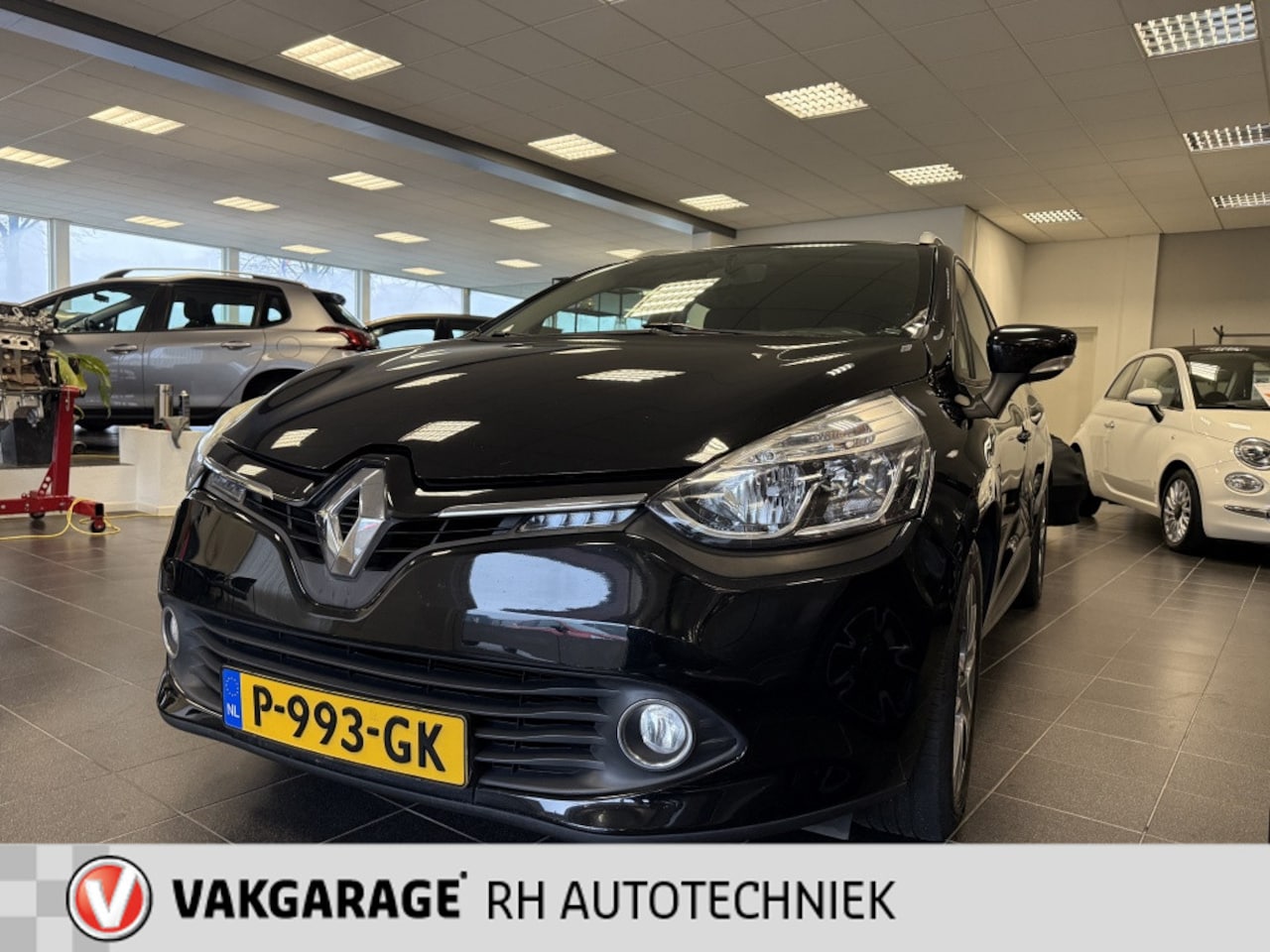 Renault Clio Estate - 1.2-16V Collection 1.2-16V Collection - AutoWereld.nl