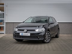 Volkswagen Polo - 1.0 TSI 95 5MT Life Edition Inclusief € 2000, - inruilvoordeel | 'App-Connect' draadloze s