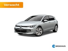 Volkswagen Golf - 1.5 eTSI 150 7DSG Life Edition Automaat | Trekhaak, elektrisch uitklapbaar, mechanisch ink