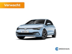 Volkswagen Golf - 1.5 eTSI 116 7DSG Life Edition Automaat | Achteruitrijcamera (Rear View) | Trekhaak, elekt