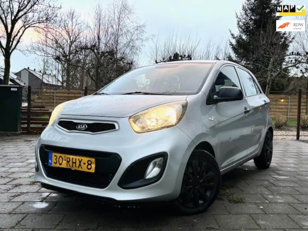 Kia Picanto - 1.0 CVVT | 5-deurs | Airco | CarPlay | NAP - AutoWereld.nl