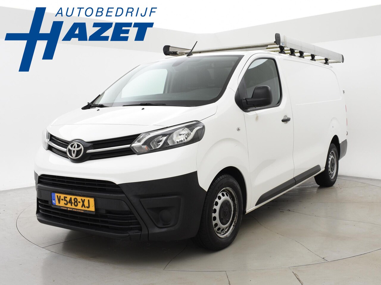 Toyota PROACE Long Worker - 2.0 D-4D NAVIGATOR + TREKHAAK / IMPERIAAL / NAVIGATIE / CRUISE CONTROL - AutoWereld.nl