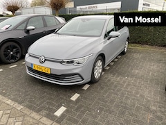 Volkswagen Golf - 1.0 TSI Golf 90 PK | Apple Carplay | Snelheidsbegrenzer | Getinte Ruiten | LED Verlichting