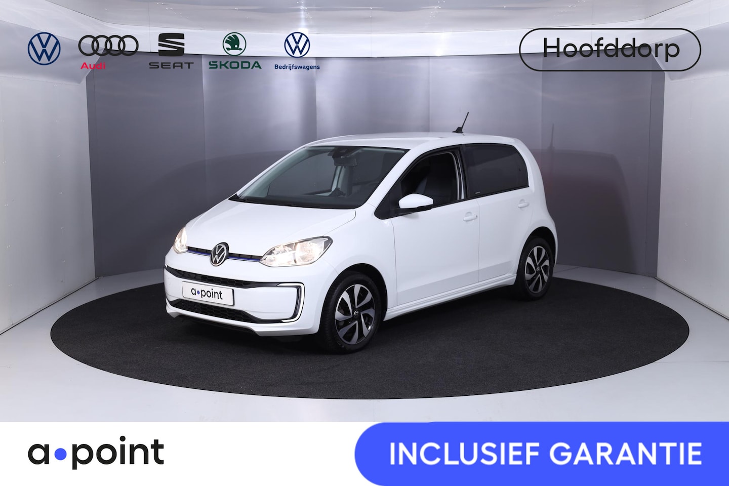 Volkswagen e-Up! - e-up! Style 83 pk | Navigatie via App | Autom. airco | Cruise control | Achteruitrijcamera - AutoWereld.nl