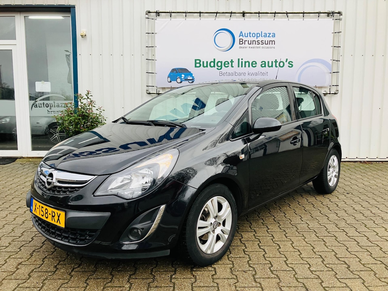 Opel Corsa - 1.2-16V Business 1.2-16V Business+ - AutoWereld.nl