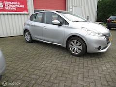 Peugeot 208 - 1.2 VTi Urban Soul , 5 drs , airco , cruise