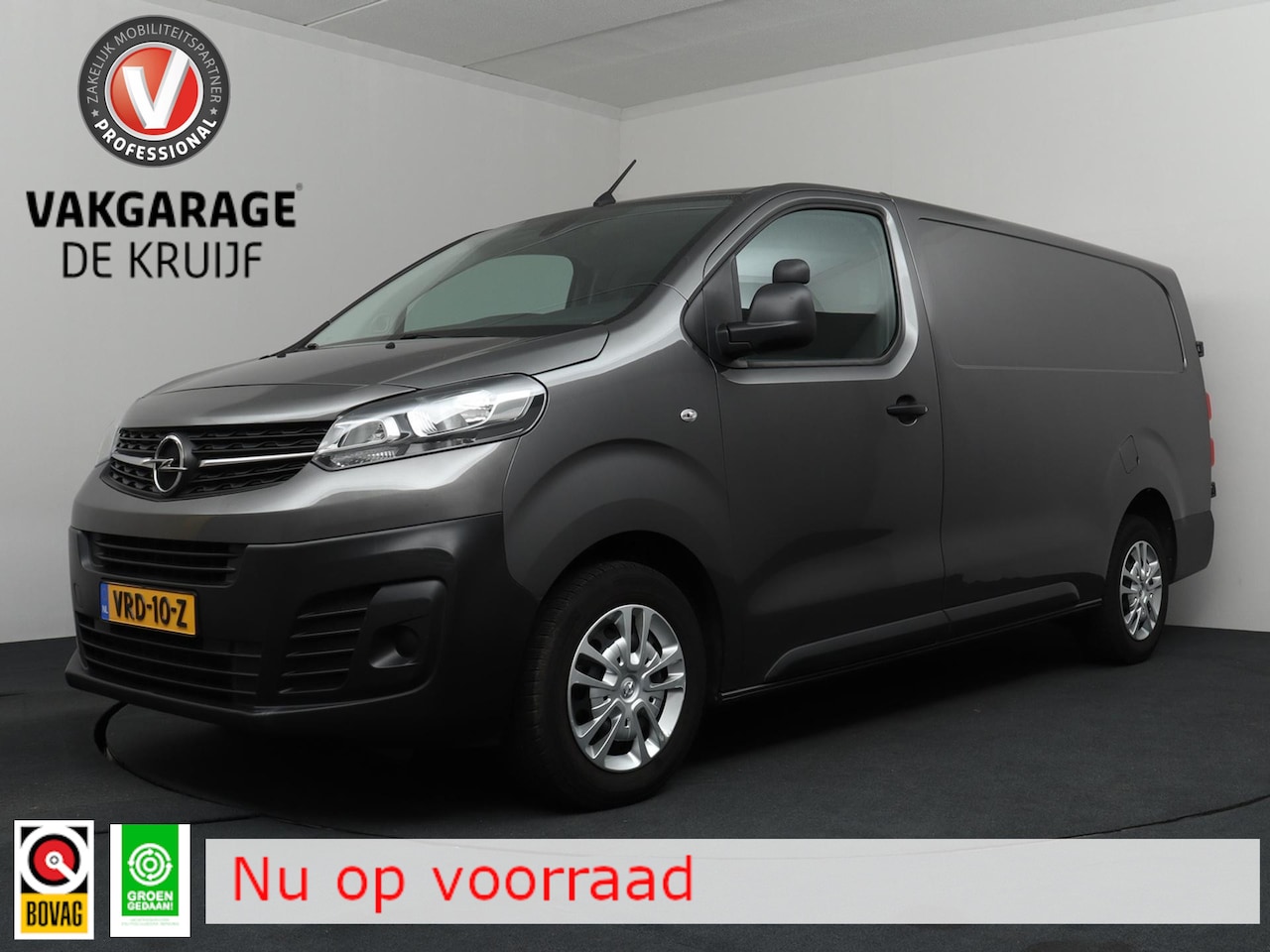 Opel Vivaro - 2.0 CDTI L3H1 Innovation Automaat | Trekhaak | Achteruitrijcamera | Lengte 3!! - AutoWereld.nl