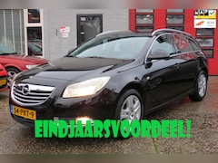 Opel Insignia Sports Tourer - 1.8 Edition , NAVI , PDC, TREKHAAK