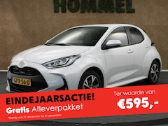 Toyota Yaris - 1.5 Hybrid Team D - PARKEERSENSOREN VOOR EN ACHTER - STUUR EN STOEL VERWARMING - ADAPTIVE