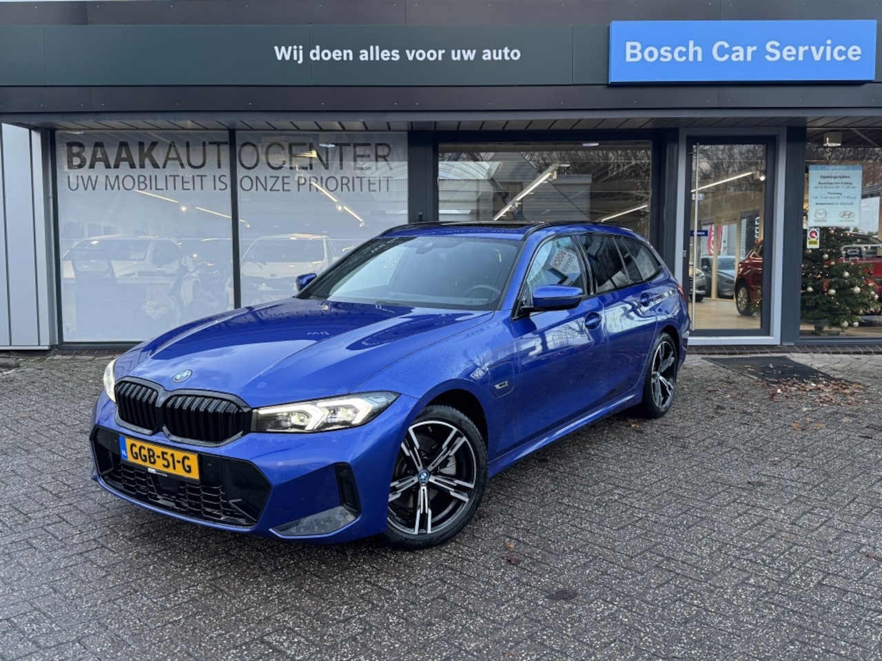 BMW 3-serie Touring - 320e 320e - AutoWereld.nl