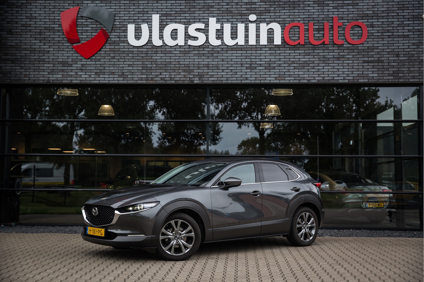 Mazda CX-30 - 2.0 SkyActiv-X Luxury 2.0 SkyActiv-X Luxury , Adap. cruise, HUD, Bose, Carplay, - AutoWereld.nl