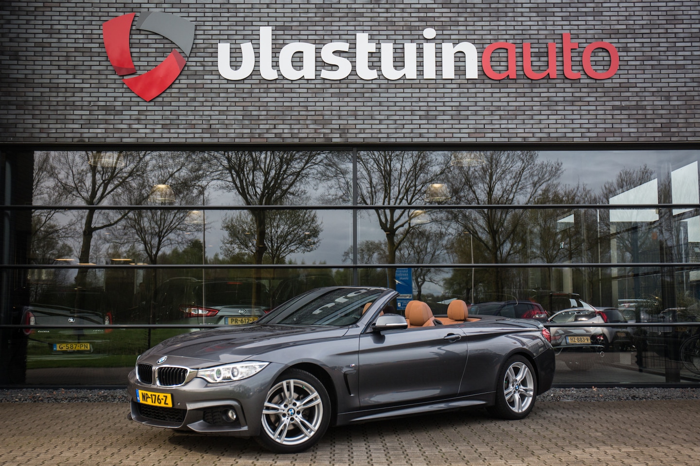 BMW 4-serie Cabrio - 420i High Executive M-Sport M-Sport, Memory, Leer, Trekhaak - AutoWereld.nl