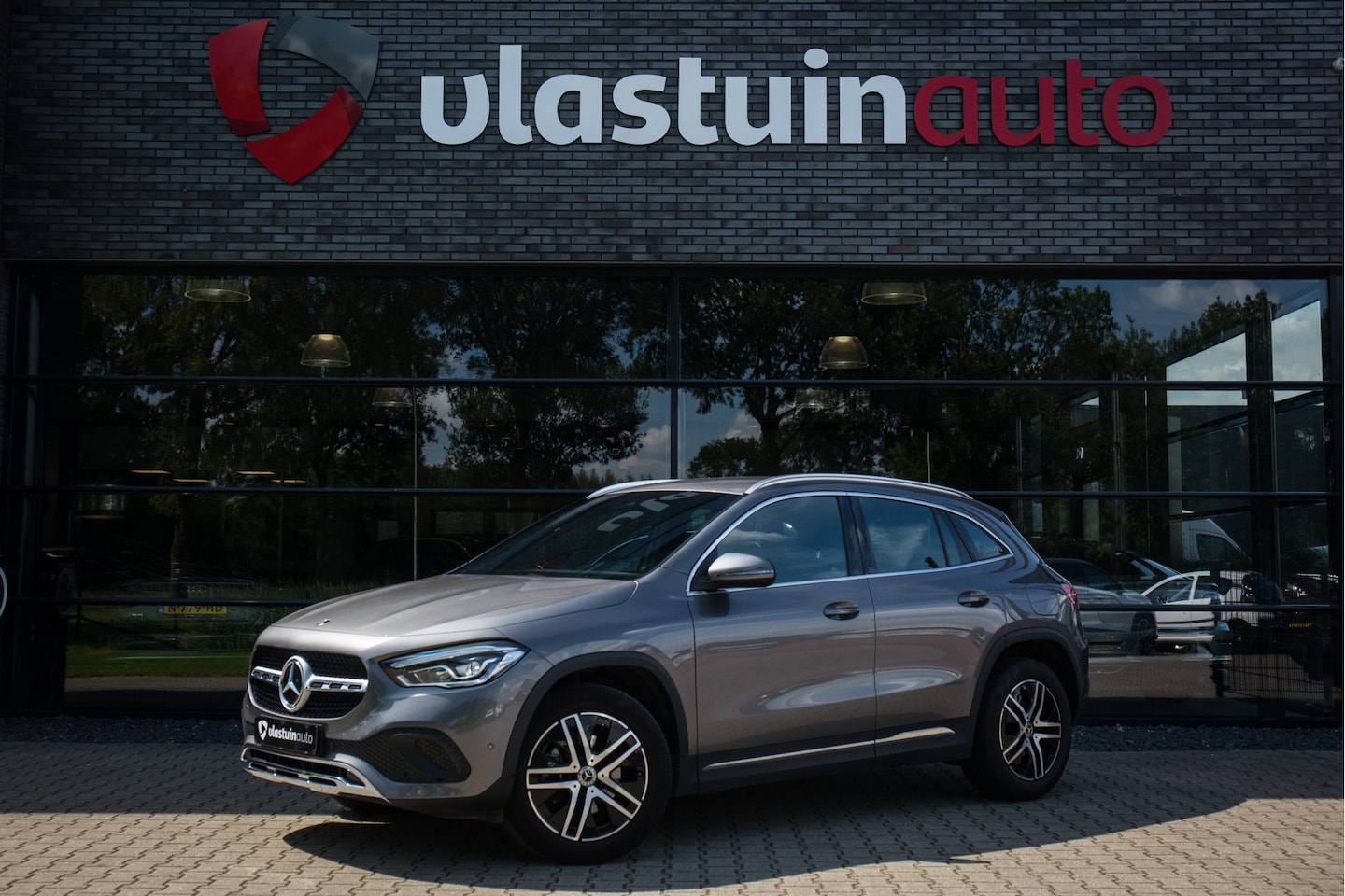 Mercedes-Benz GLA-Klasse - 200 Progressive 200 Progressive , Achteruitrijcamera, Cruise control, Stoelverwarming, - AutoWereld.nl