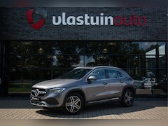 Mercedes-Benz GLA-Klasse - 200 Progressive , Achteruitrijcamera, Cruise control, Stoelverwarming,