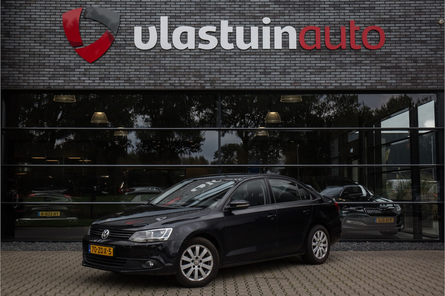 Volkswagen Jetta - 1.6 TDI Comfort Executive Line BlueMotion 1.6 TDI Comfort Executive Line BlueMotion , PDC, Cruise, NAP - AutoWereld.nl