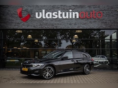 BMW 3-serie Touring - 320e Business Edition Plus Dealeronderhouden, laser, Panorama dak, stuurverwarming, keyles