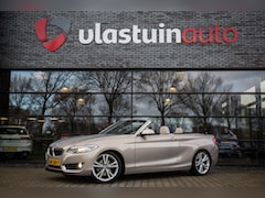 BMW 2-serie Cabrio - 220i , Keyless entry, Navigatie, Cruise control,