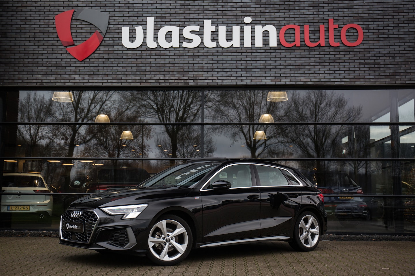 Audi A3 Sportback - 35 TFSI Advanced edition 35 TFSI Advanced edition , Pano dak, Adap. cruise, Keyless entry, - AutoWereld.nl