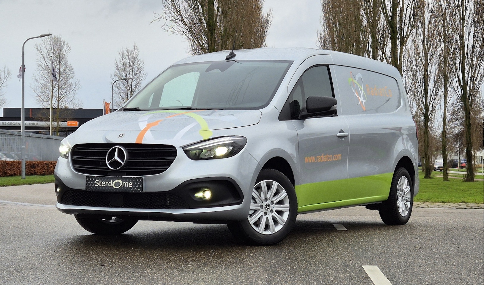 Mercedes-Benz Citan - 110 CDI L2 Pro l Mbux l Licht pakket l Navigatie pakket l Rijstrooksensor met correctie l - AutoWereld.nl