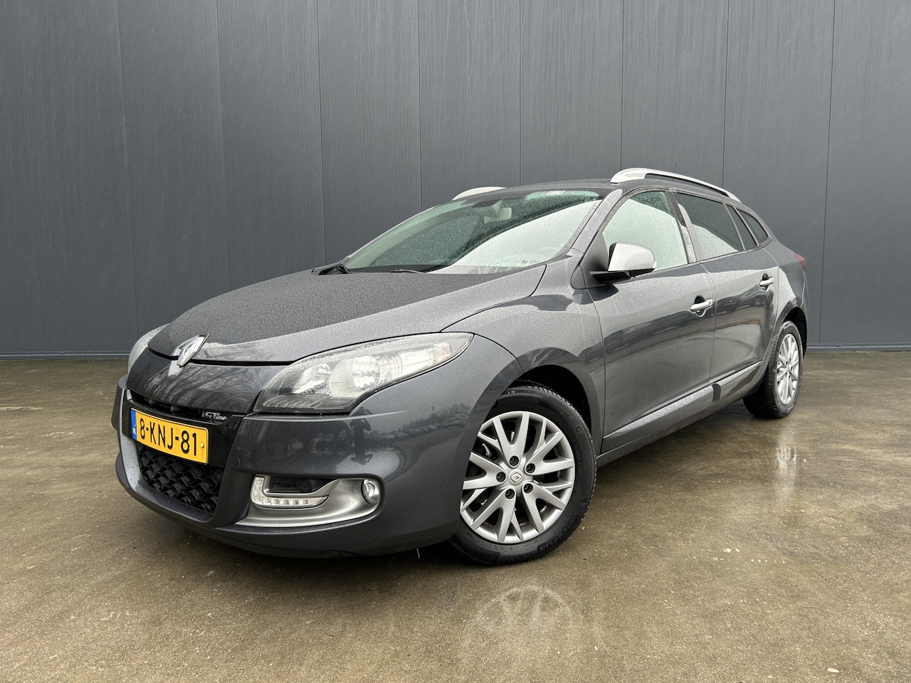 Renault Mégane Estate - 1.5 dCi GT-Line PANO DAK CAMERA HALF LEER LED NAVI CRUISE ECC TREKHAAK - AutoWereld.nl