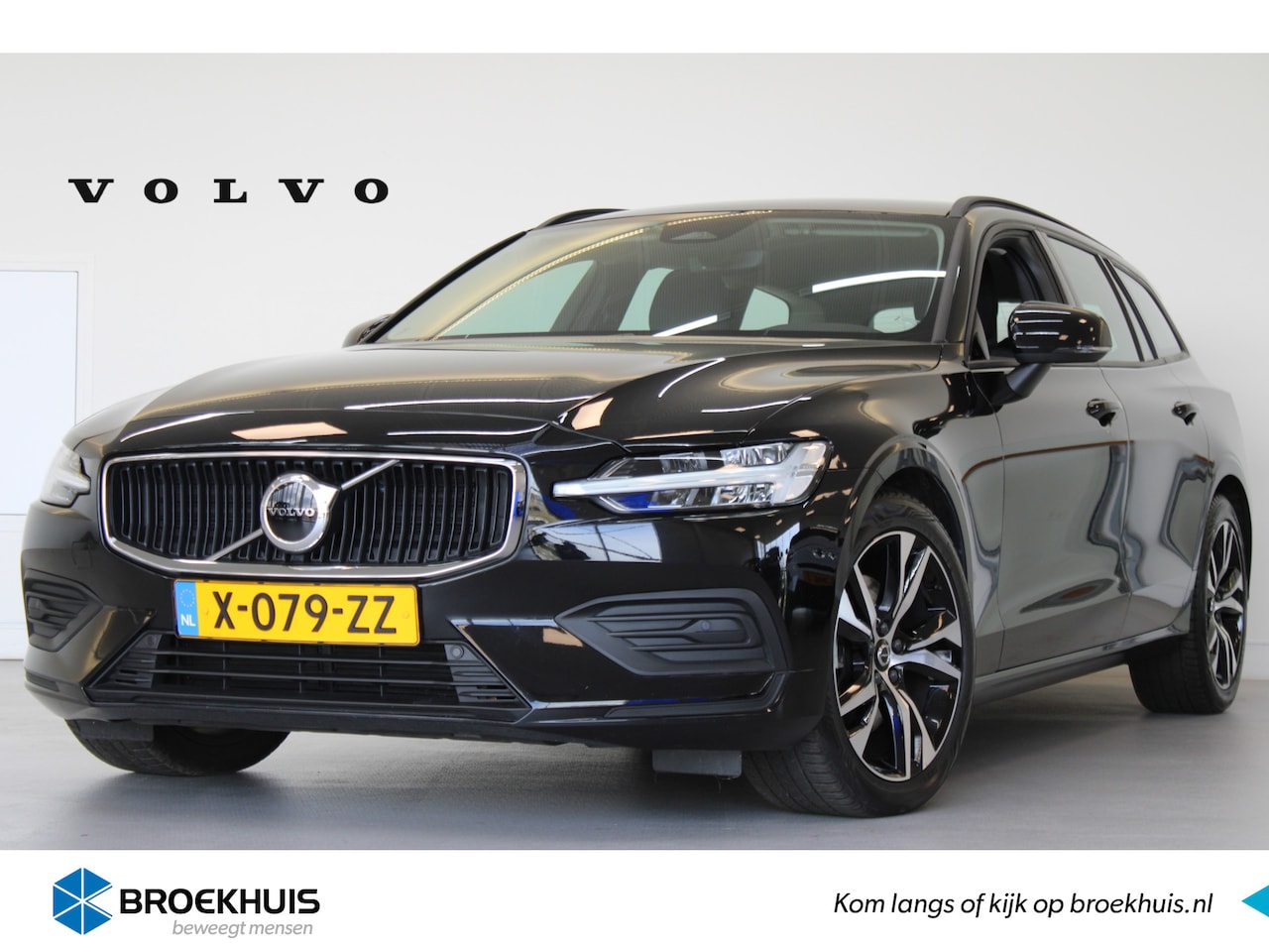 Volvo V60 - B3 163PK Essential | Trekhaak | BLIS | Pilot Assist | Achterb verw | Camera | 18'' LMV - AutoWereld.nl