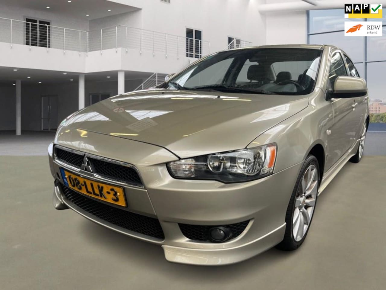 Mitsubishi Lancer Sports Sedan - 1.8 Intense 1.8 Intense - AutoWereld.nl