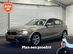 BMW 1-serie - 116i Essential | Cruise Control | Navigatie | Parkeersensoren achter | Bluetooth |