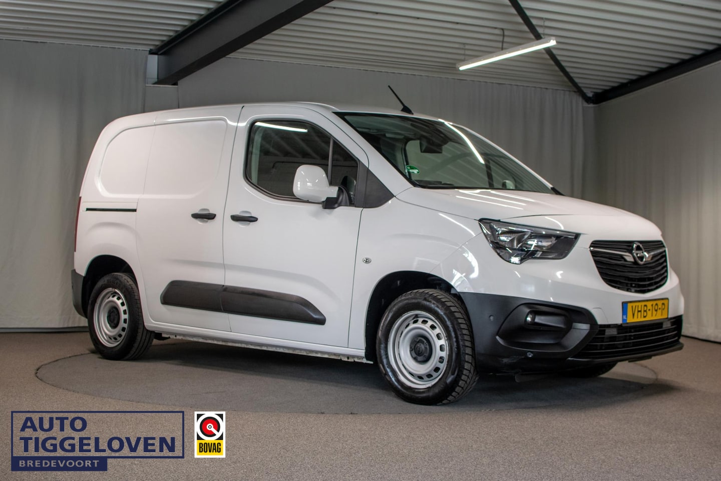 Opel Combo - 1.5D L1H1 Edition Navi - AutoWereld.nl