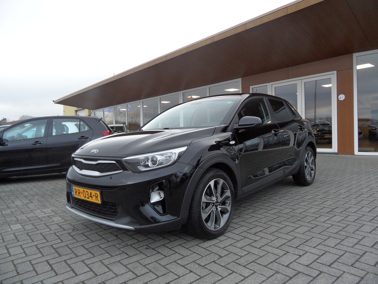 Kia Stonic - 1.0 T-GDi ComfortPlusLine Navigator 1.0 T-GDi ComfortPlusLine Navigator - AutoWereld.nl