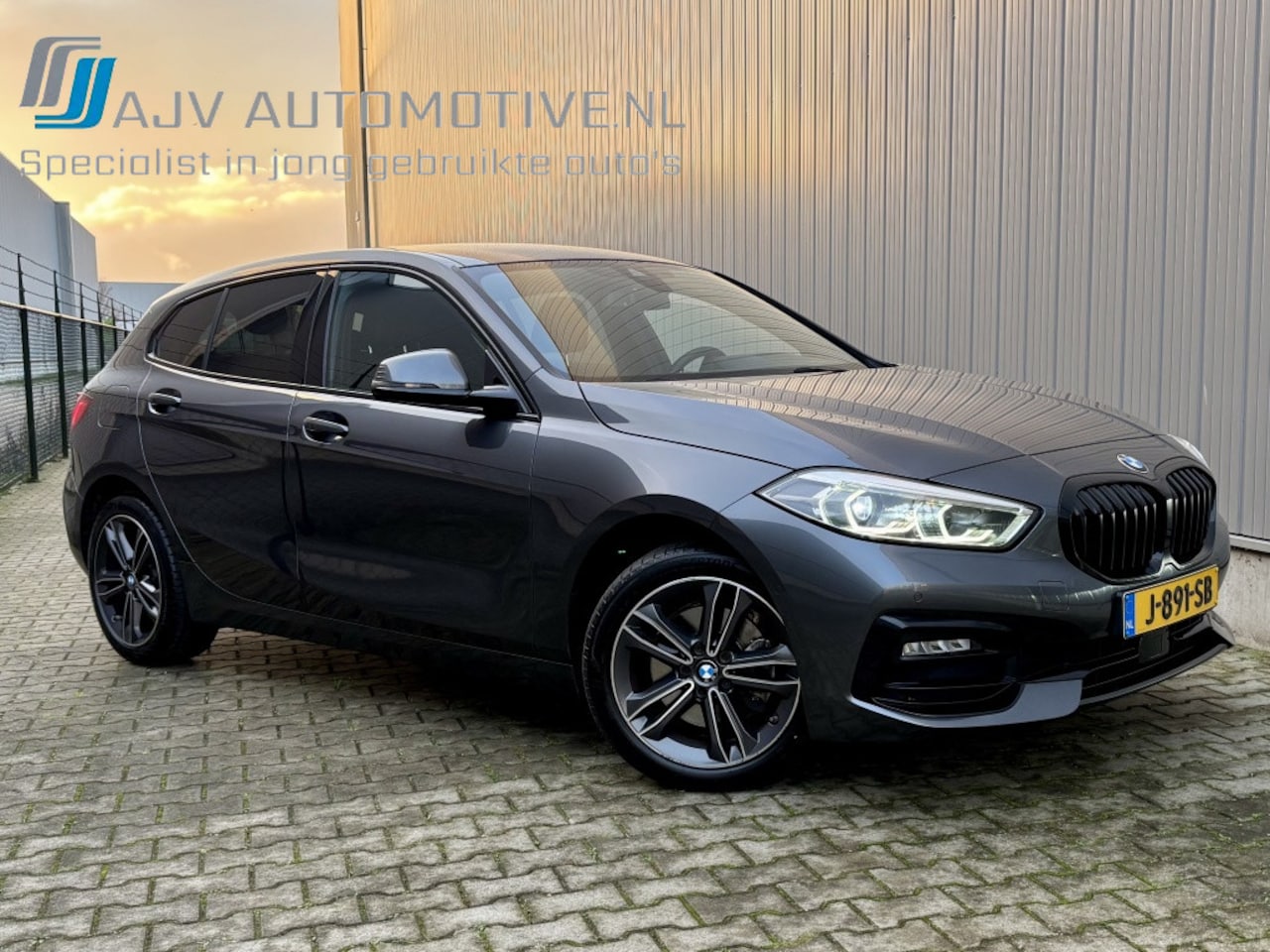 BMW 1-serie - 118i AUT EXECUTIVE EDITION SPORT - AutoWereld.nl