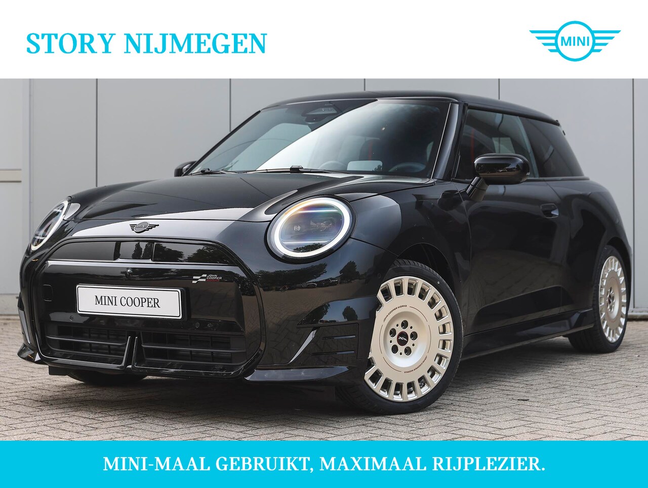 MINI Cooper - Hatchback E / JCW / Pakket XL / 18 inch JCW Lap Spoke 2-tone - AutoWereld.nl