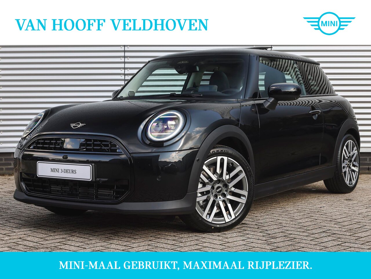 MINI Cooper - Hatchback C Classic Automaat / Panoramadak / Parking Assistant Plus / Head-Up / Comfort Ac - AutoWereld.nl