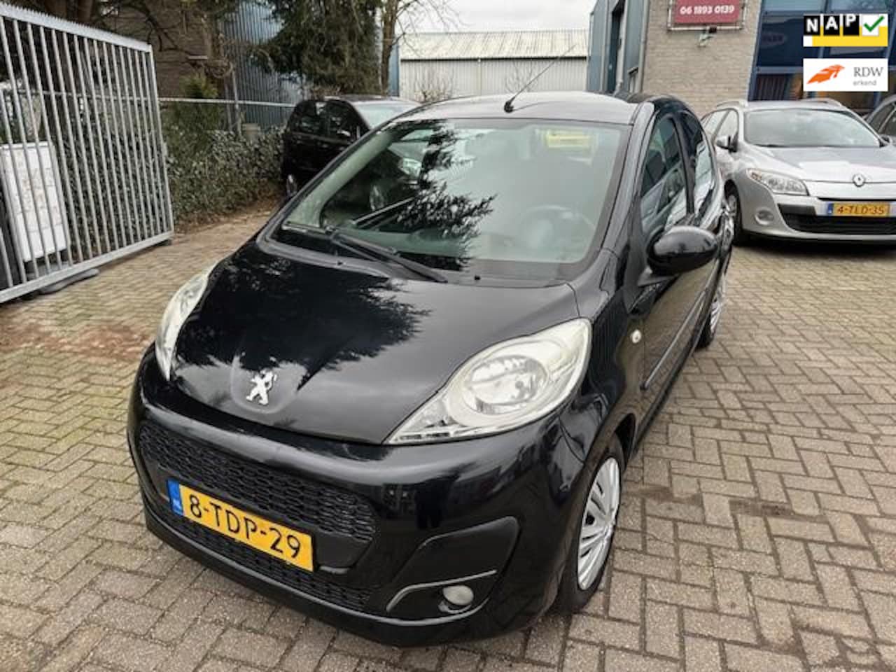 Peugeot 107 - 1.0 Active 1.0 Active, Airco, 5 deurs, Apk 12/2025, Nap - AutoWereld.nl