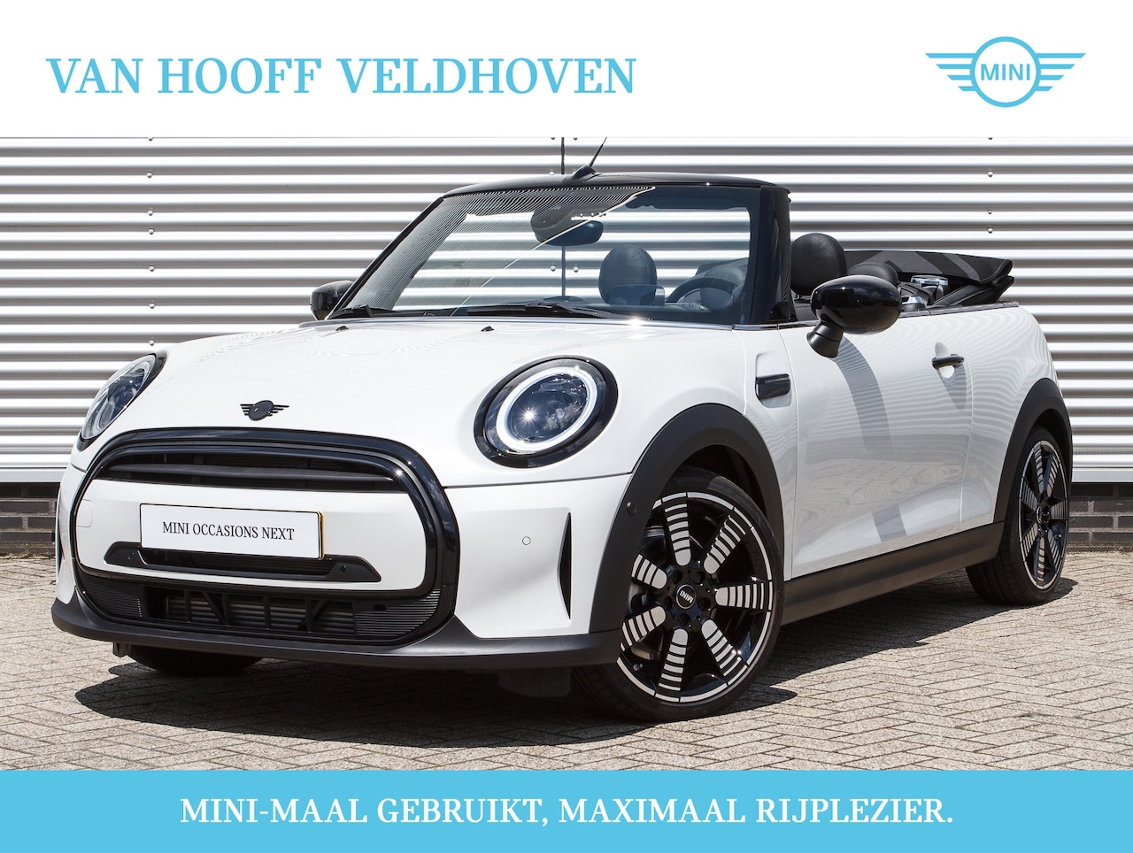 MINI Cabrio - Cooper Classic Automaat / Stoelverwarming / LED / Comfort Access / Achteruitrijcamera / Pa - AutoWereld.nl