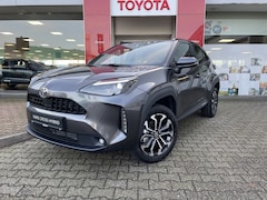 Toyota Yaris Cross - 1.5 Hybrid 130 Executive Limited | Sensoren v/a | Stoel & Stuurv