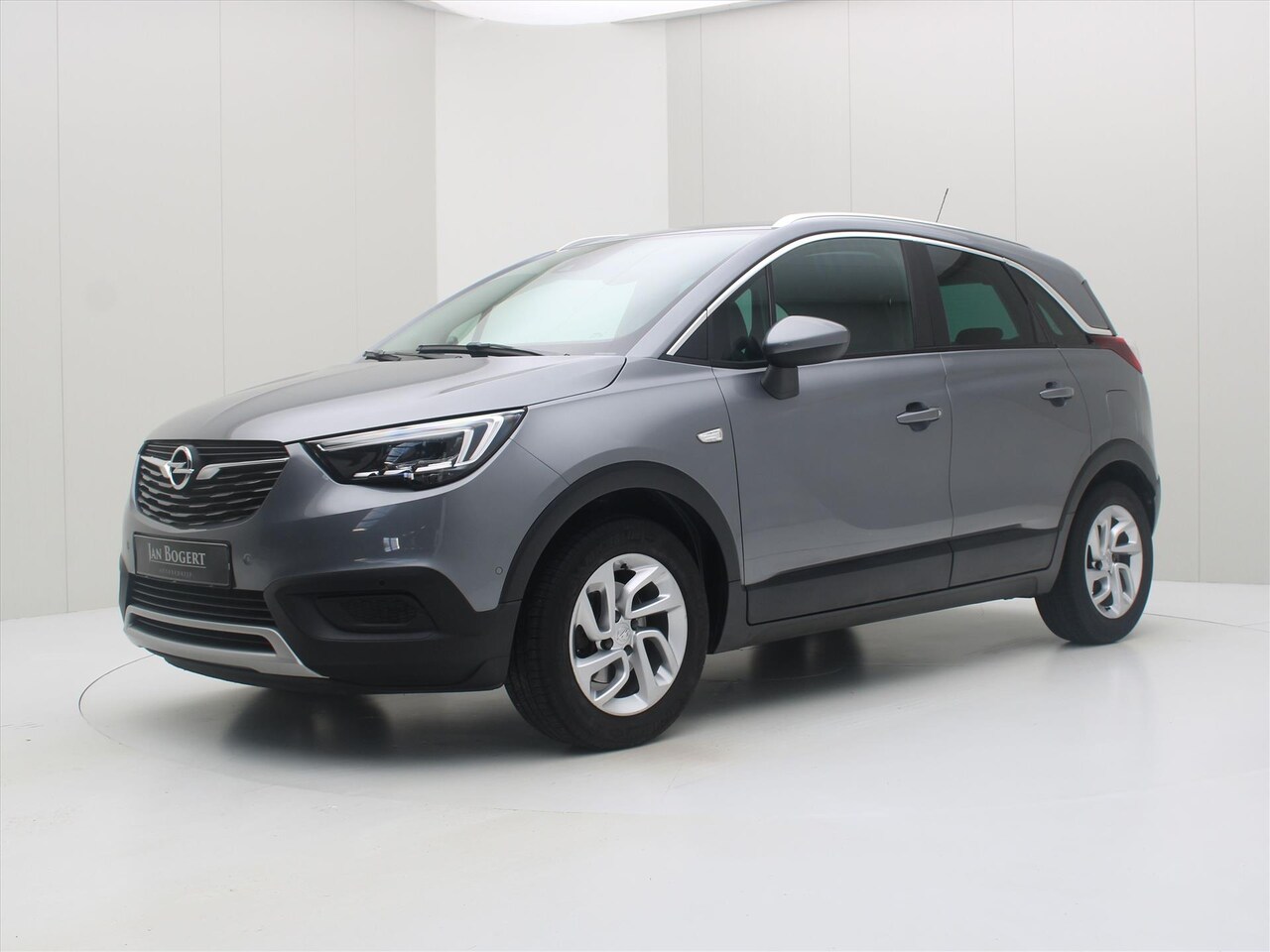 Opel Crossland X - 1.2 Turbo 130pk 6-bak Innovation [ LED+STOELVERWARMING+CAMERA+CARPLAY+NAVIGATIE+PDC+LMV ] - AutoWereld.nl