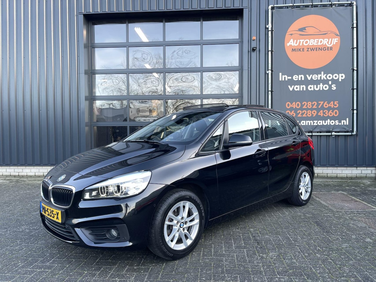 BMW 2-serie Active Tourer - 220i AUTOMAAT|PANORAMADAK|TREKHAAK|STOELVERWARMING|NAVIGATIE|LED|DEALER ONDERHOUDEN - AutoWereld.nl