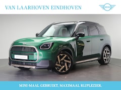 MINI Countryman - E Favoured 66.5 kWh / Panoramadak / Trekhaak / JCW Sportstoelen / Parking Assistant Plus /