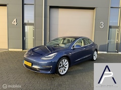 Tesla Model 3 - Long Range AWD 75 kWh Blauw Trekhaak Incl BTW