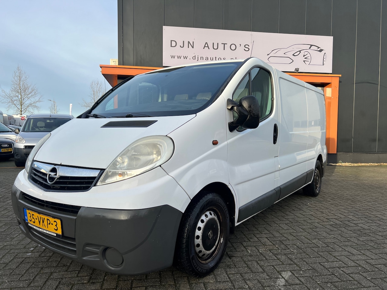 Opel Vivaro - 2.0 CDTI L2H1 Lang! Navigatie/Schdeur/trekh - AutoWereld.nl